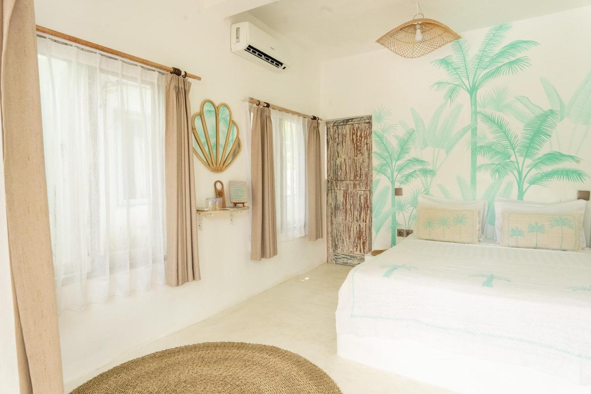 La Isla Bonita Gili Air Hotel Exterior photo